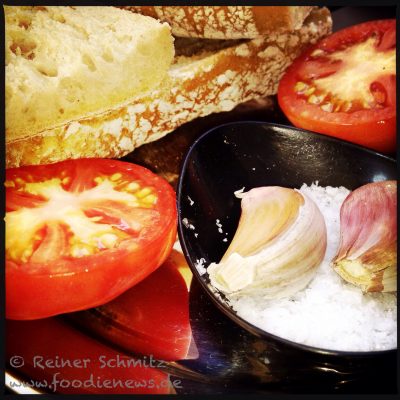 Tapa_Brot_Tomaten_Knolauch_IMG_1091